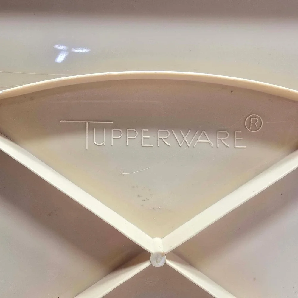 Vintage Tupperware Rectangular Cake Taker Carrier Harvest Gold Sheer 1241 1242